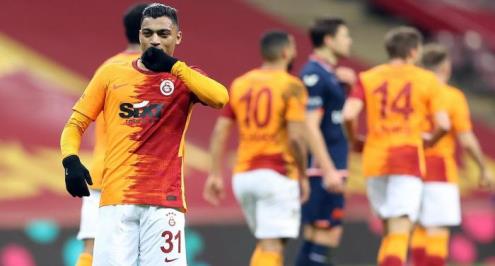 مسؤول جالاتا سراي: مصطفى محمد لاعب رائع..وليس لدينا عروض لضمه